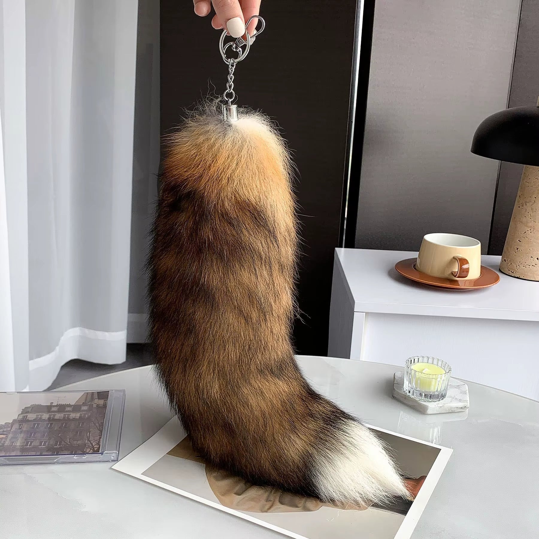 Natural Fox Fur Tail Keychain Furry 2024 Y2K Beautiful Accesory Length 40Cm Car Keychain for Women Fluffy Key Chain