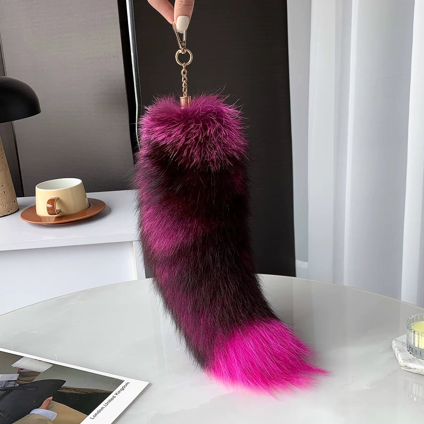 Natural Fox Fur Tail Keychain Furry 2024 Y2K Beautiful Accesory Length 40Cm Car Keychain for Women Fluffy Key Chain